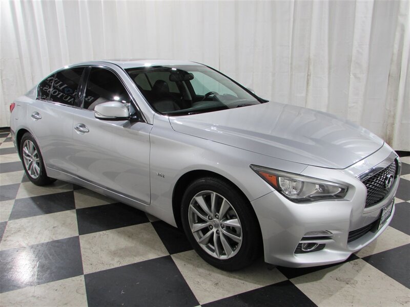 Used 2017 INFINITI Q50 3.0t Premium image 11