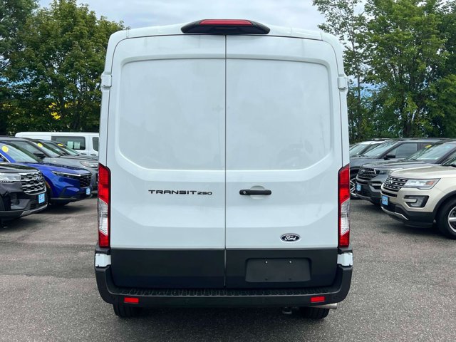 Used 2026 Ford Transit 250 148 Medium Roof RWD image 8