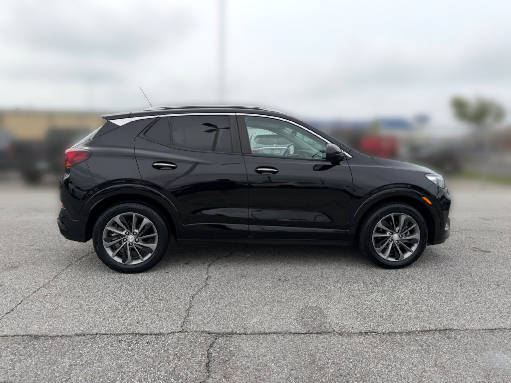 Used 2022 Buick Encore GX Select w/ Experience Buick Package FWD image 11