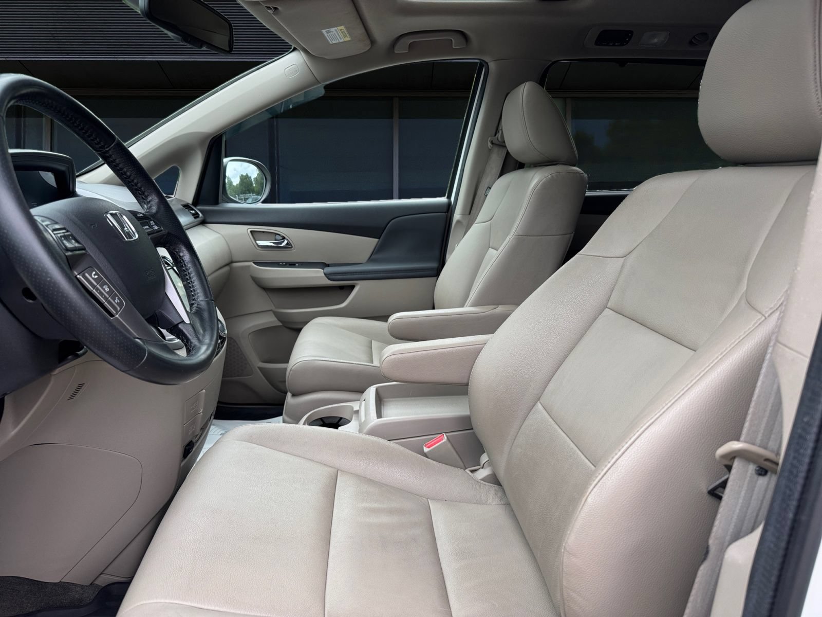 Used 2014 Honda Odyssey EX-L image 2