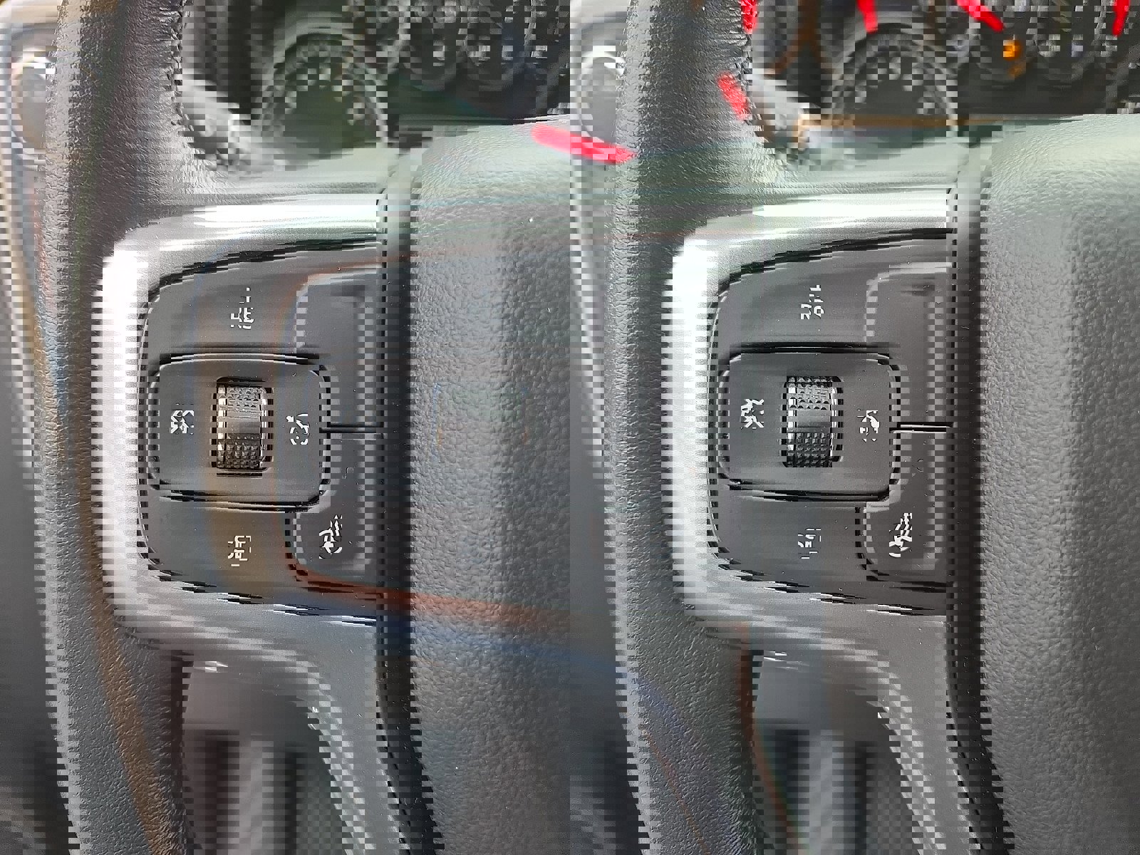 Used 2022 Chevrolet Silverado 1500 LTZ image 20