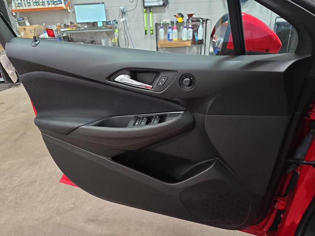 Certified 2019 Chevrolet Cruze LS FWD image 25