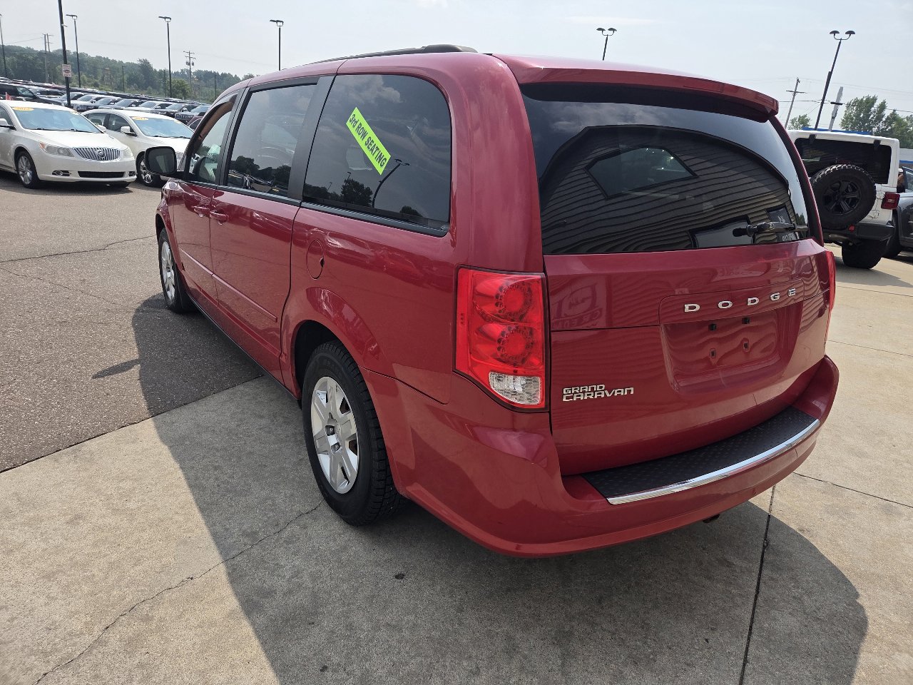 Used 2013 Dodge Grand Caravan SXT image 7