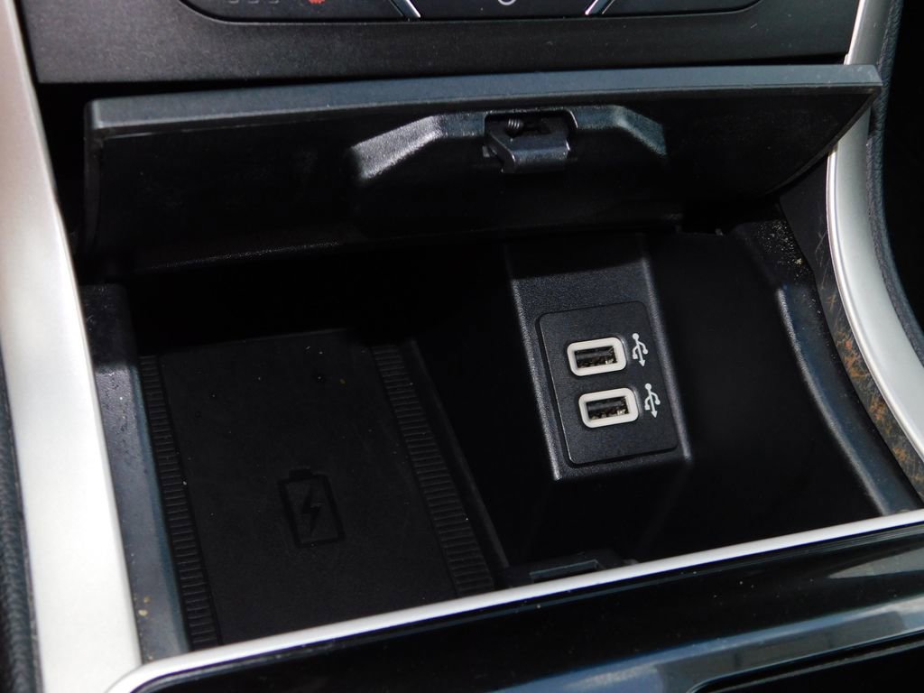 Used 2019 Ford Edge SEL w/ Equipment Group 201A image 38