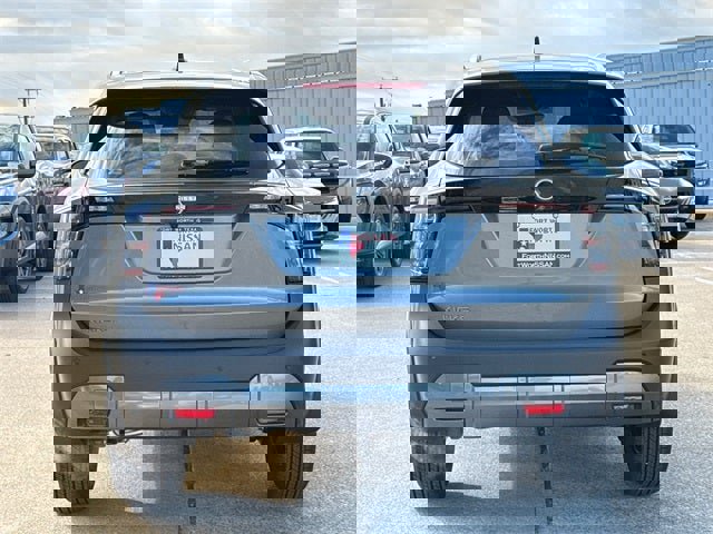 New 2026 Nissan Kicks SV w/ SV Premium Package image 8