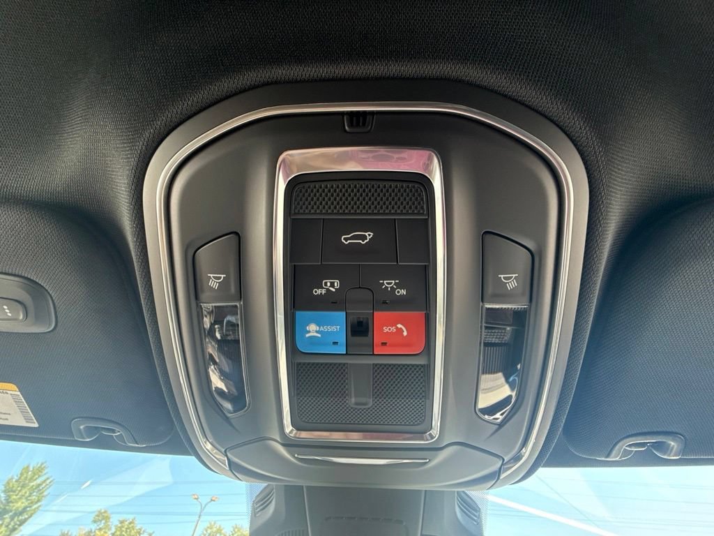 New 2026 Jeep Cherokee Limited AWD/4WD image 30
