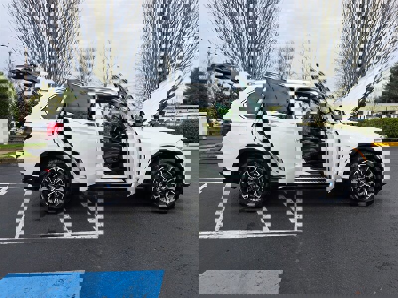 Used 2015 BMW X5 xDrive35i image 24