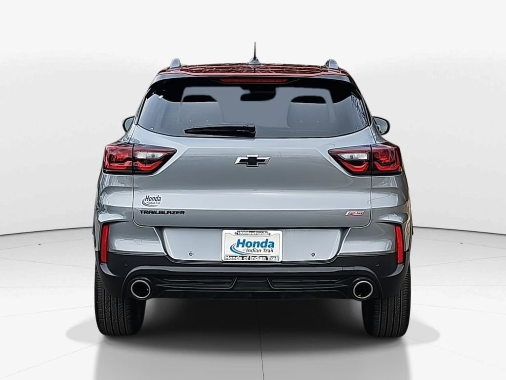 Used 2025 Chevrolet TrailBlazer RS w/ Convenience Package image 4