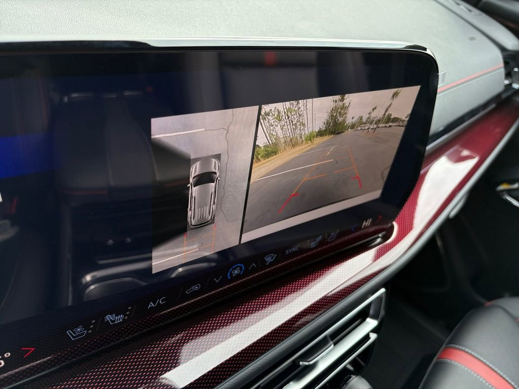 New 2026 Chevrolet Traverse RS image 21