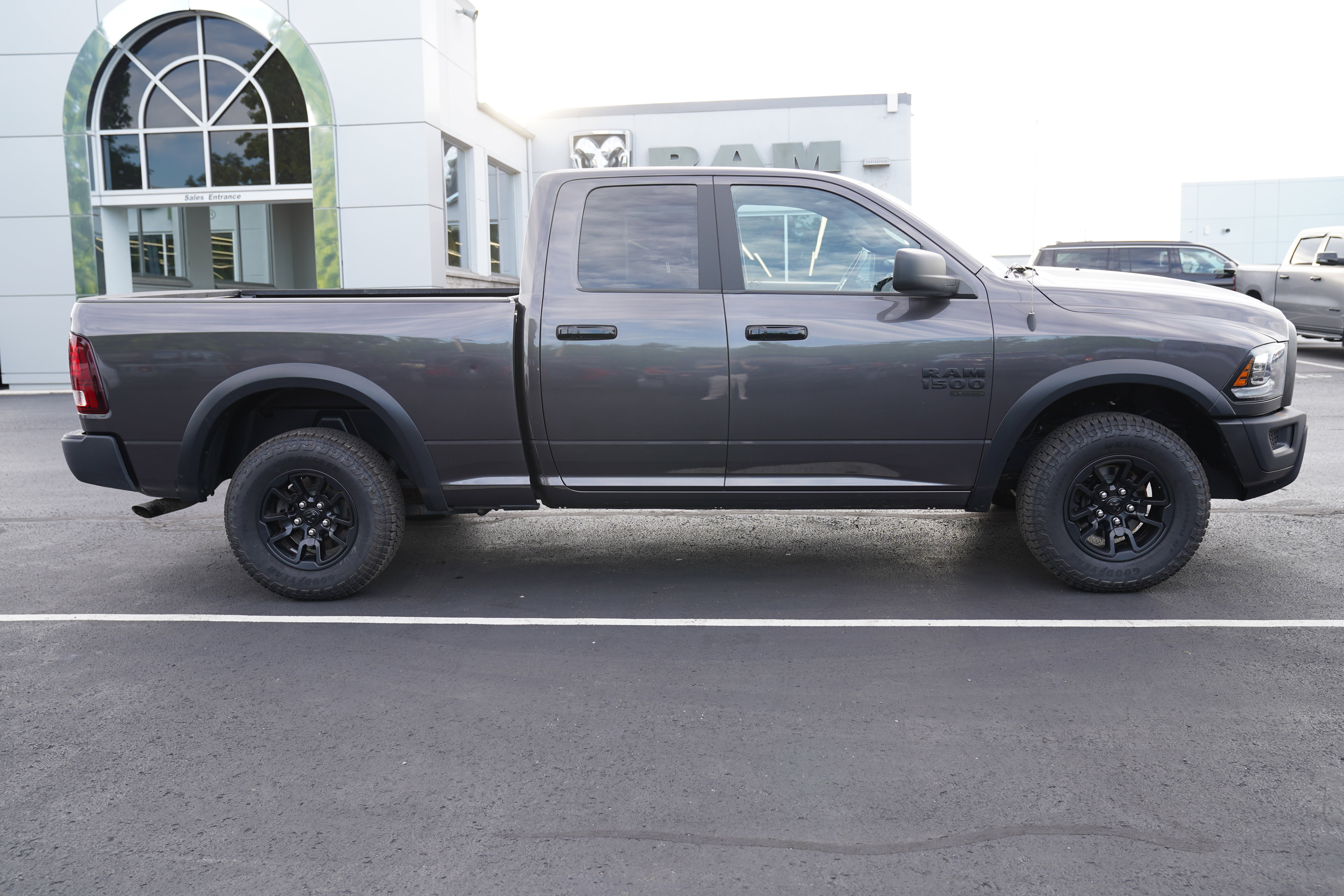 Used 2023 RAM 1500 Warlock w/ Electronics Group AWD/4WD image 2