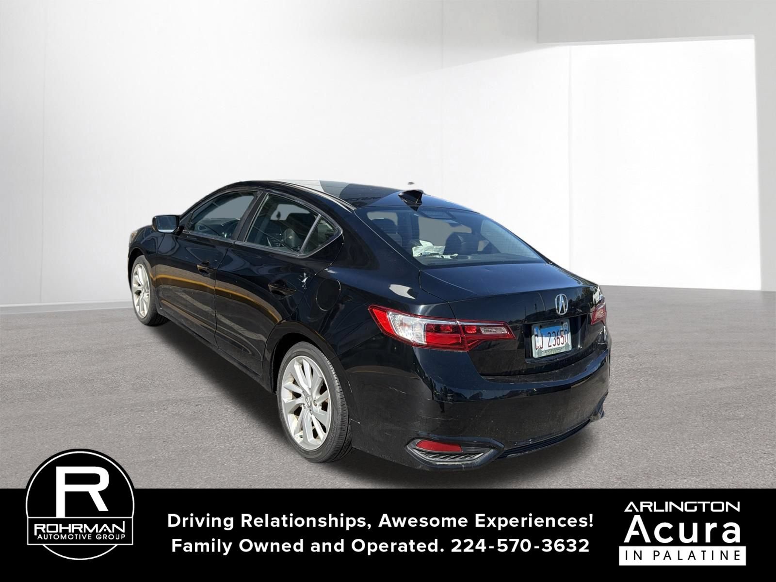 Used 2017 Acura ILX FWD image 3