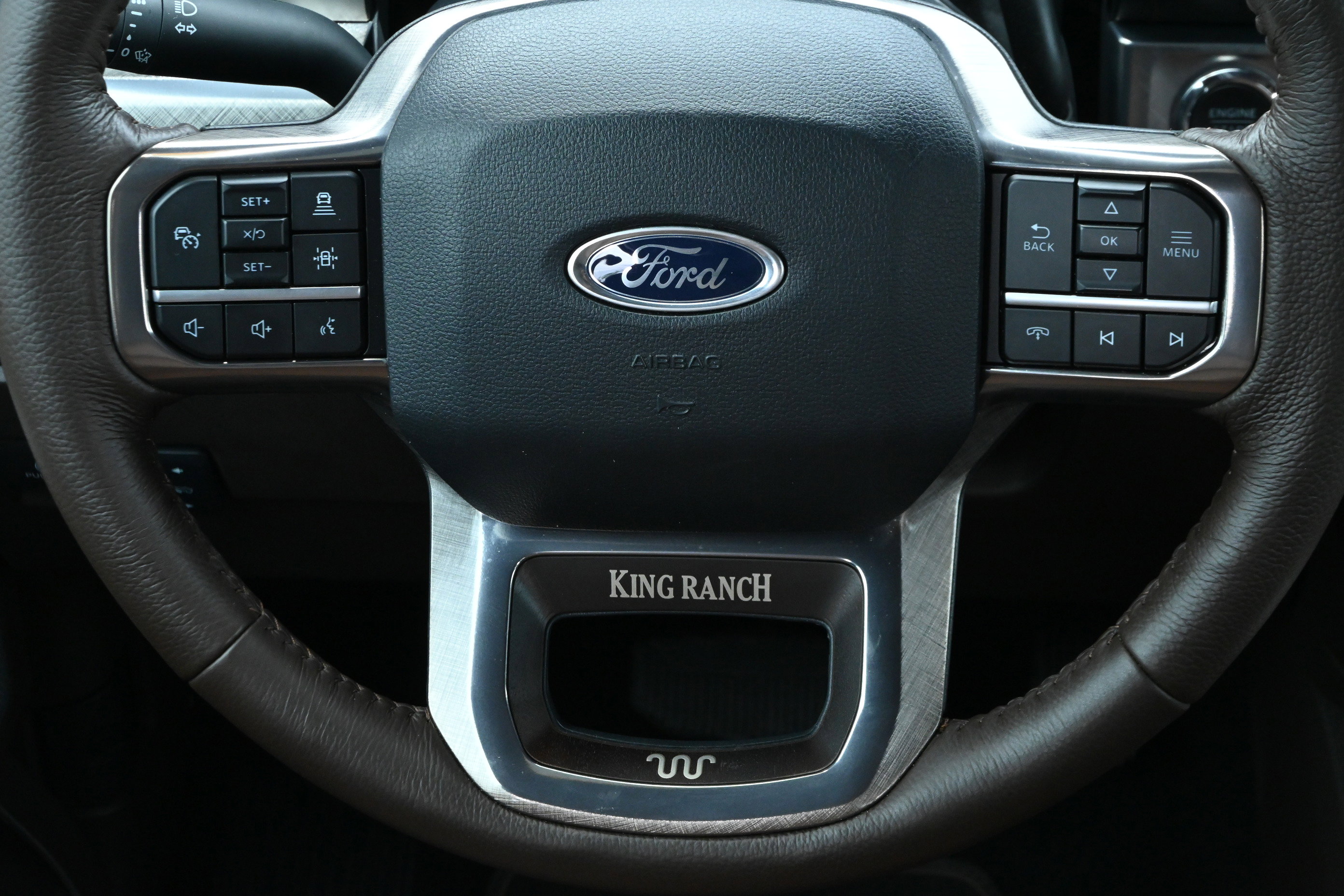 Used 2025 Ford F250 King Ranch w/ Chrome Package AWD/4WD image 38