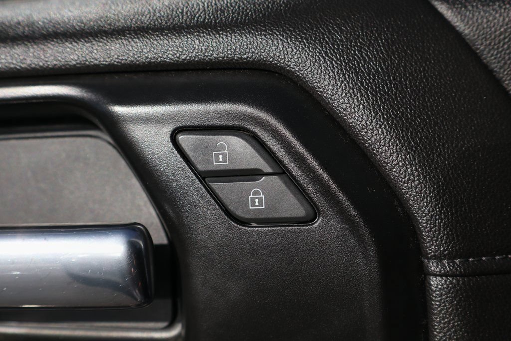 Used 2022 Chevrolet Silverado 1500 RST AWD/4WD image 18