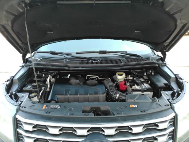 Used 2016 Ford Explorer Limited w/ Equipment Group 303A image 53