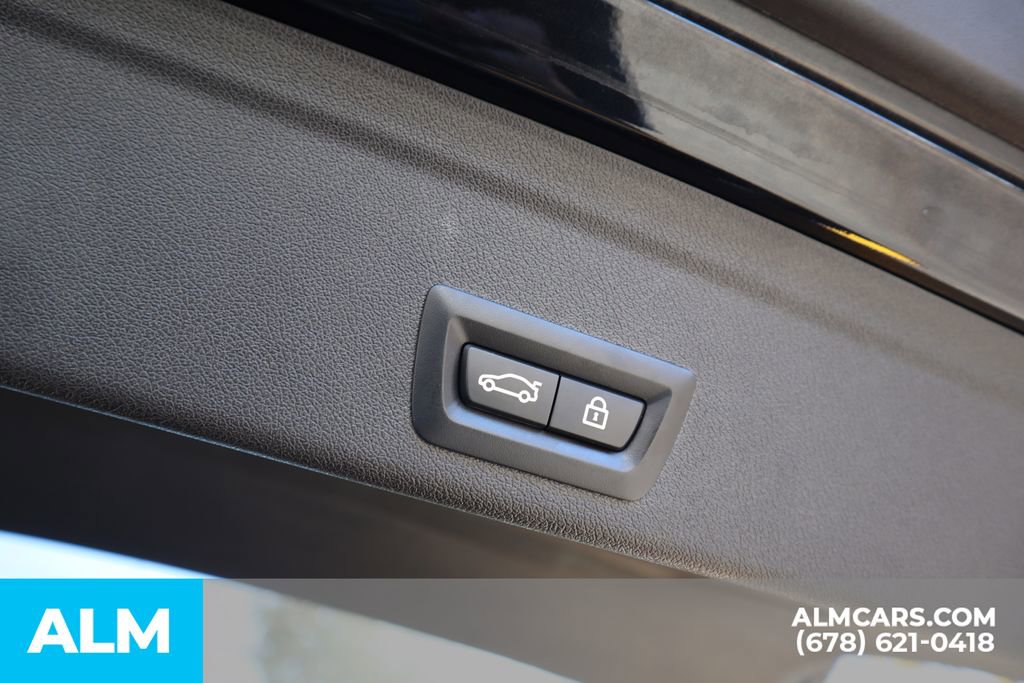 Used 2022 BMW X6 M w/ Competition Package image 23