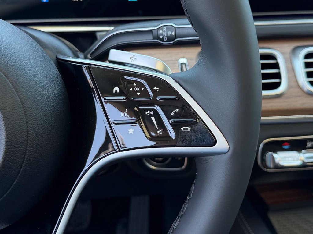 New 2026 Mercedes-Benz GLS 450 4MATIC image 23