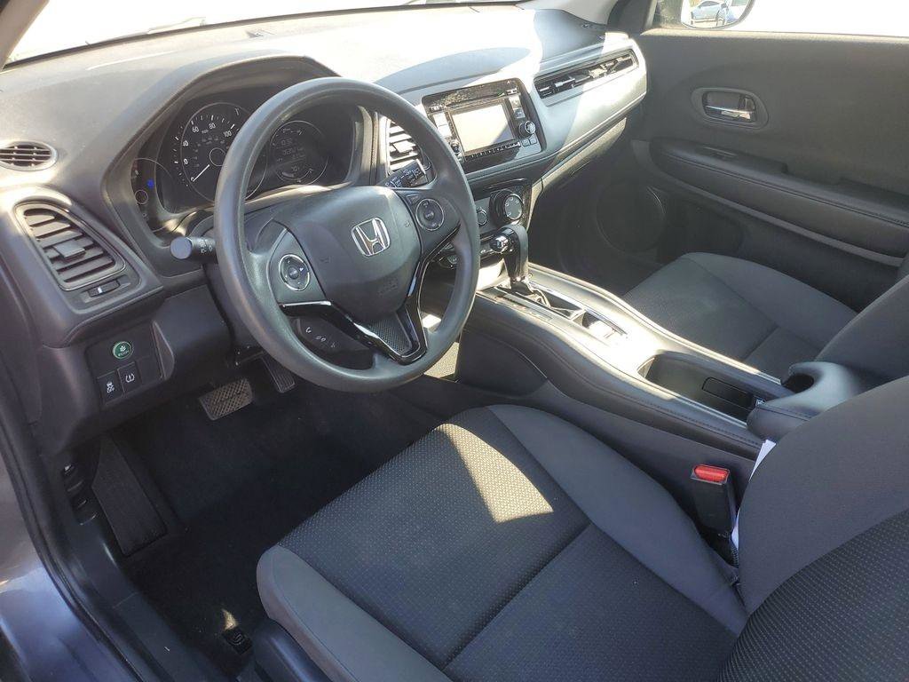Used 2021 Honda HR-V LX image 9