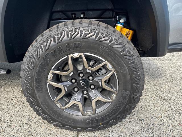 New 2026 Chevrolet Colorado ZR2 w/ Technology Package image 6