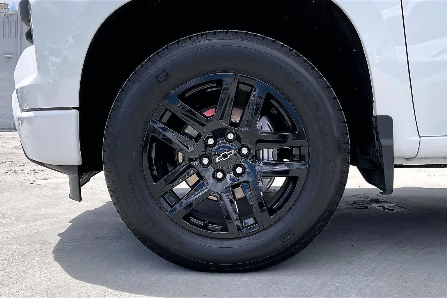 Used 2022 Chevrolet Silverado 1500 Custom RWD image 8