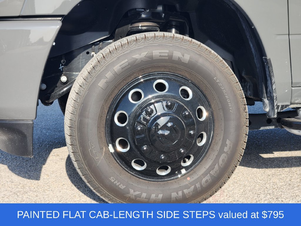 New 2026 RAM 3500 Lone Star AWD/4WD image 9