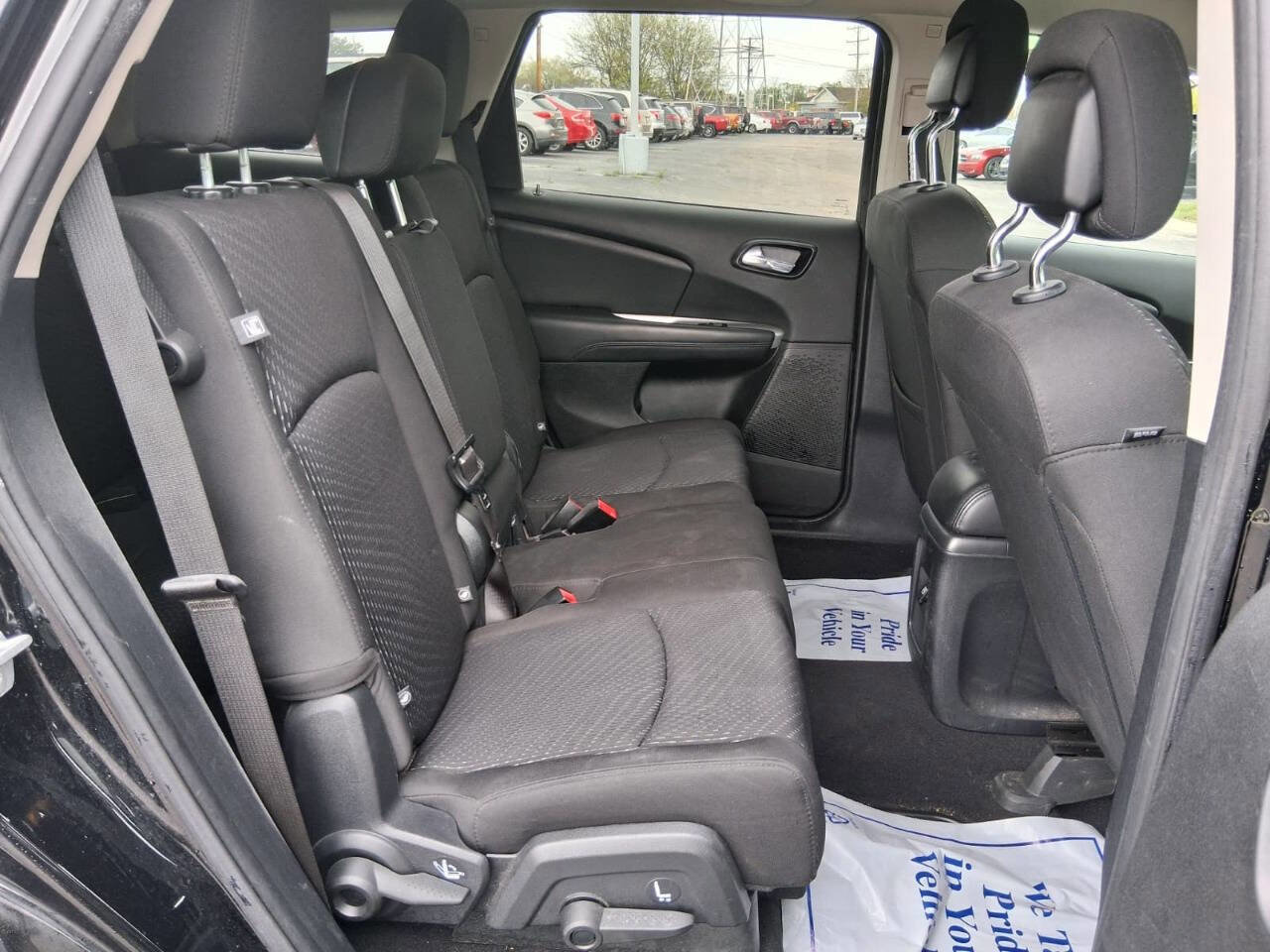 Used 2018 Dodge Journey SE FWD image 19