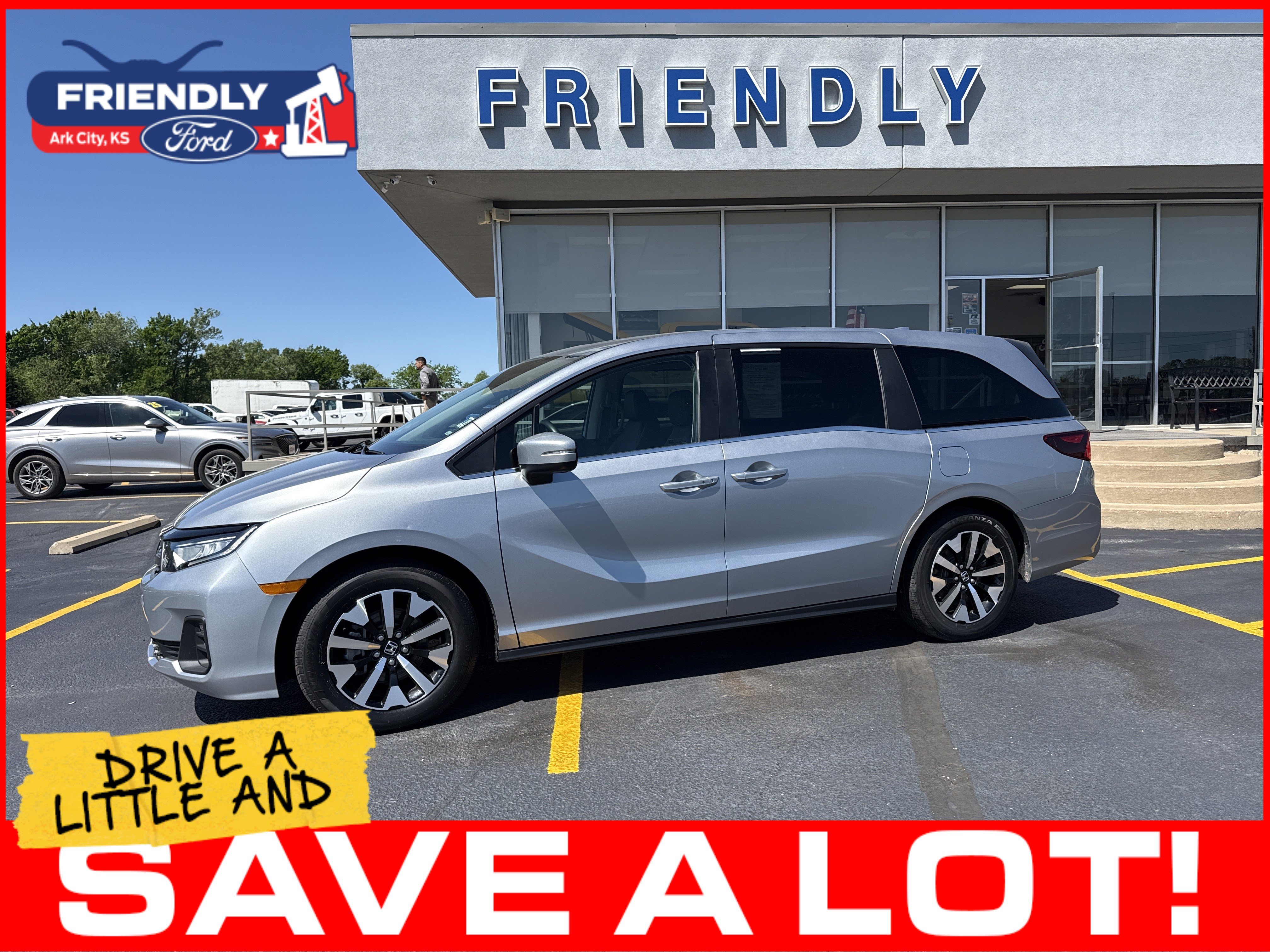 Used 2025 Honda Odyssey EX-L image 2