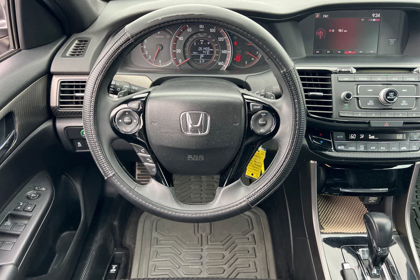Used 2017 Honda Accord Sport image 16
