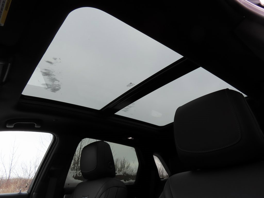 Certified 2023 Cadillac XT5 Premium Luxury image 5