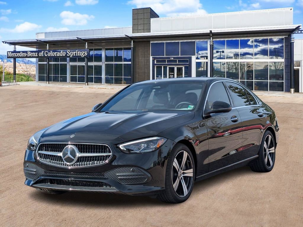 Used 2025 Mercedes-Benz C 300 4MATIC Sedan image 3