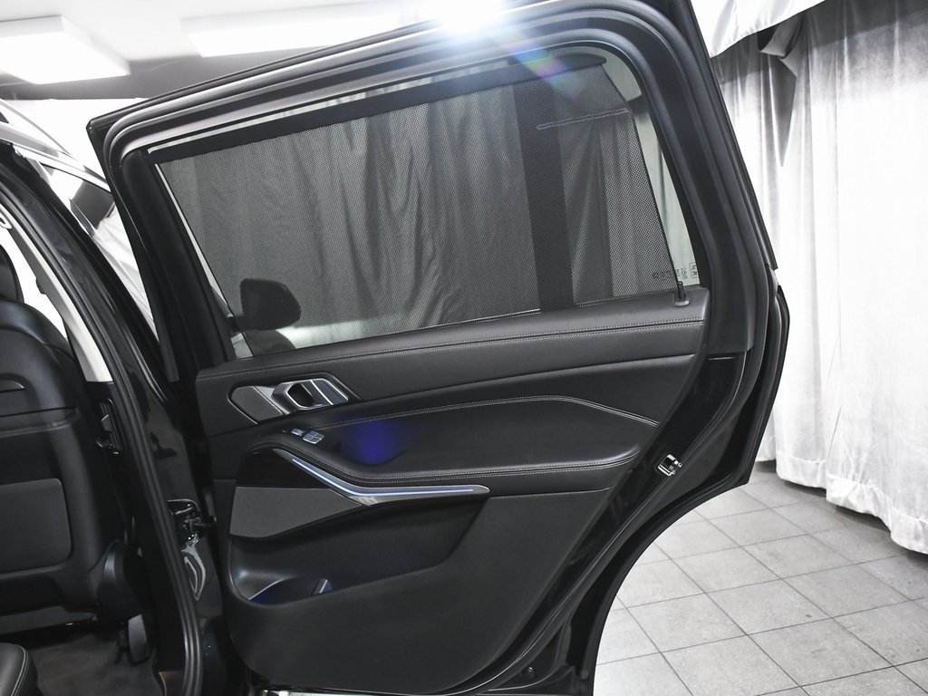 Used 2024 BMW X7 xDrive40i image 14