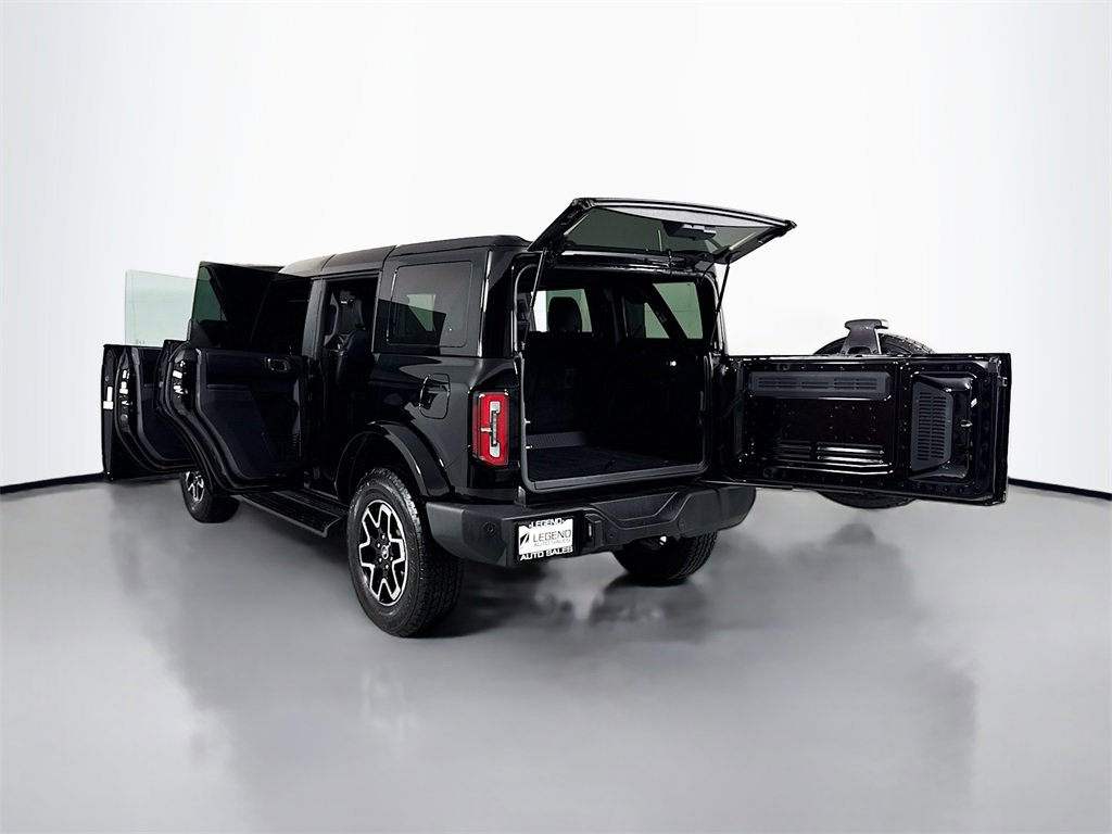 Used 2025 Ford Bronco Outer Banks image 28