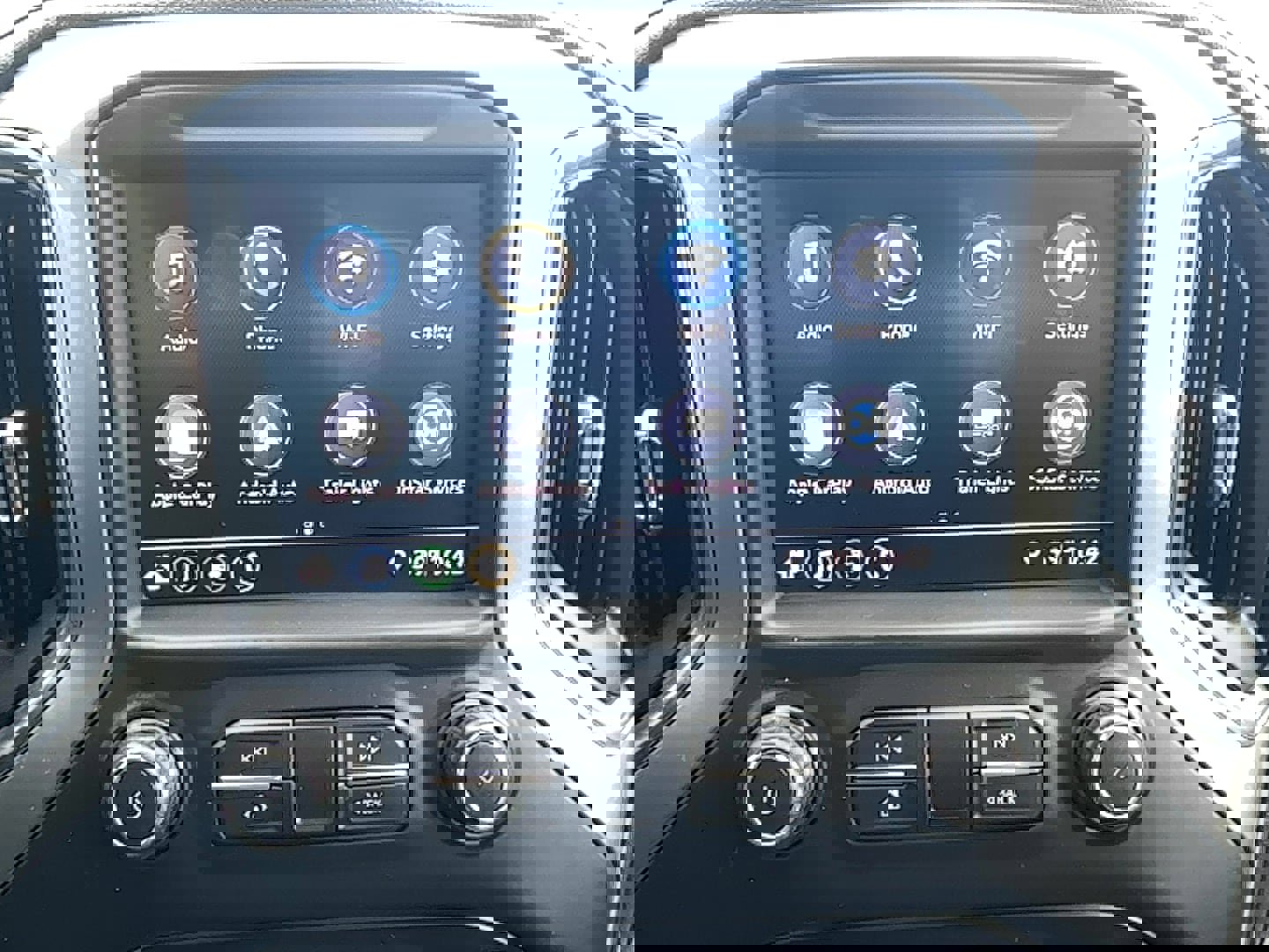 Used 2019 Chevrolet Silverado 1500 RST image 9