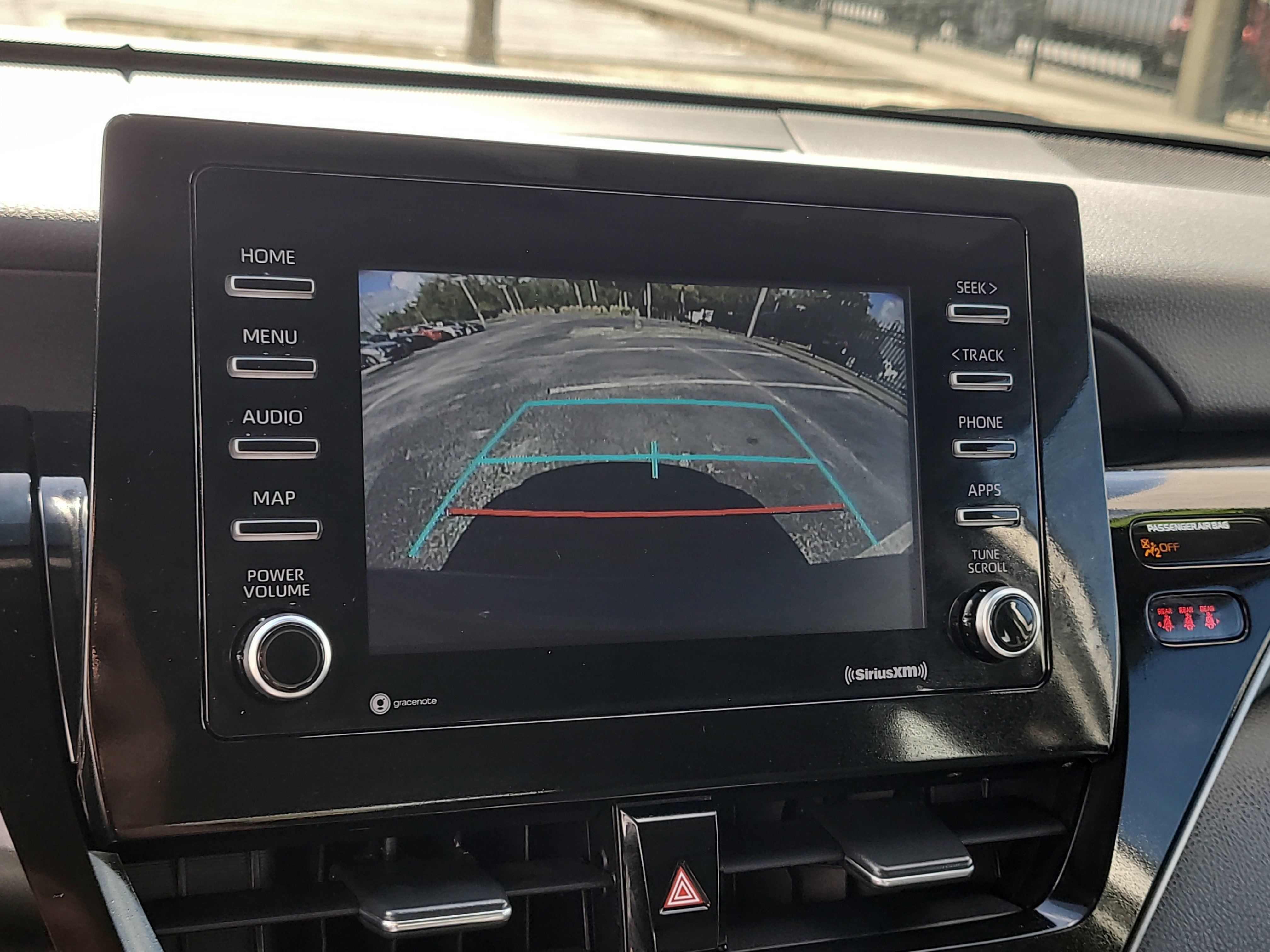 Used 2024 Toyota Camry SE image 22