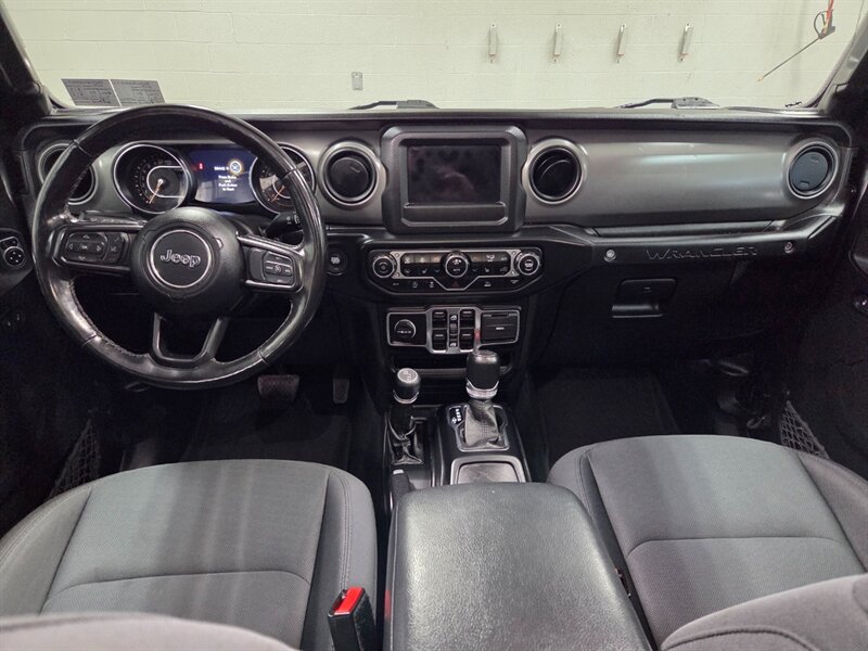 Used 2022 Jeep Wrangler Unlimited Sport AWD/4WD image 37