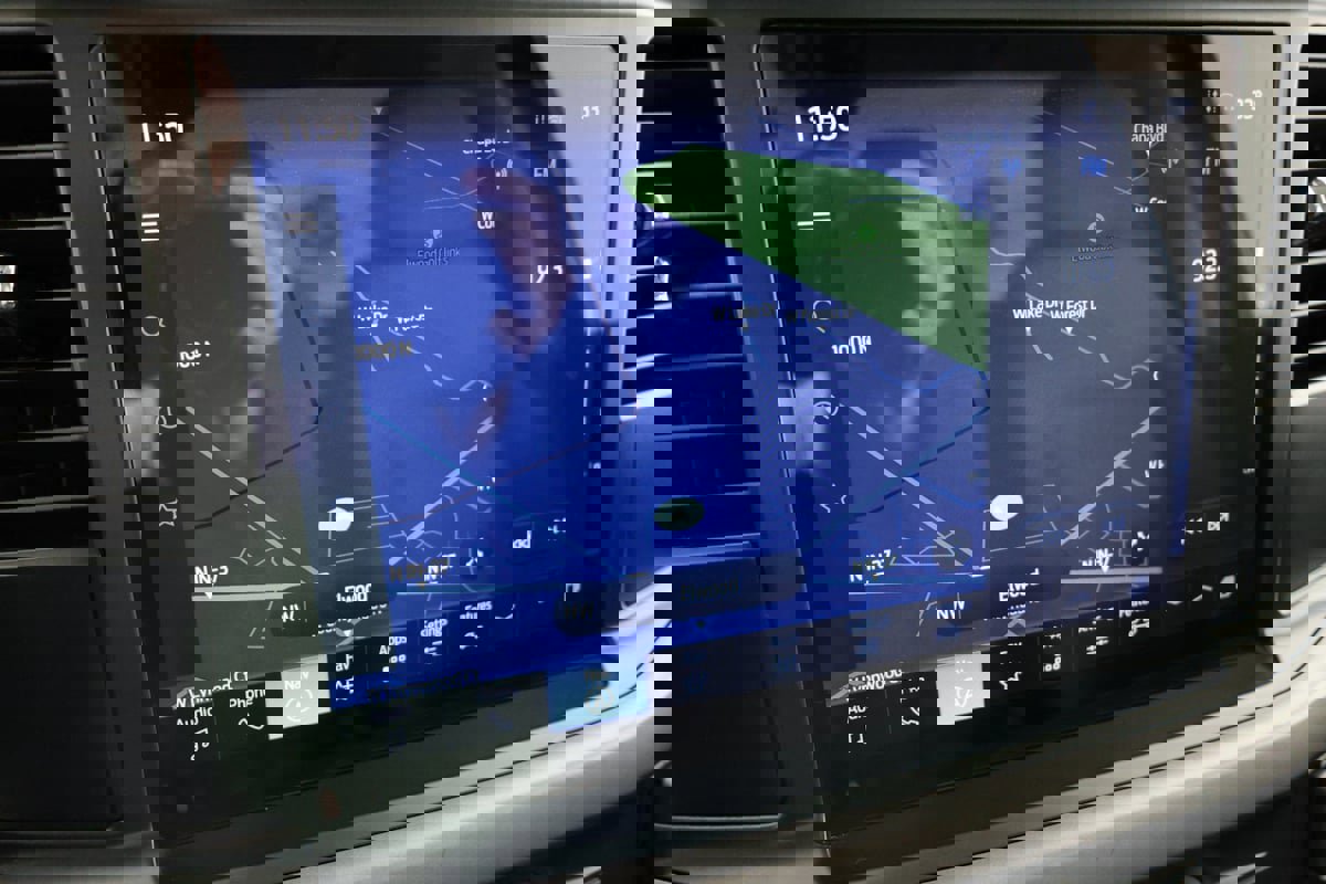 Used 2024 Ford F150 XL w/ Equipment Group 103A High AWD/4WD image 8