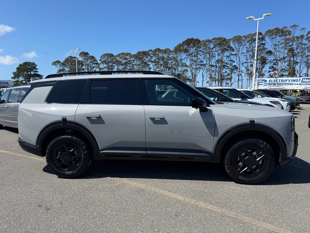 New 2027 Kia Telluride SX Prestige X-Pro image 2