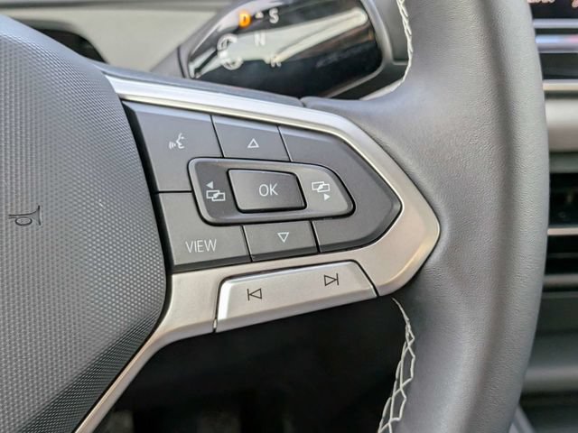 New 2026 Volkswagen Tiguan SE FWD image 27