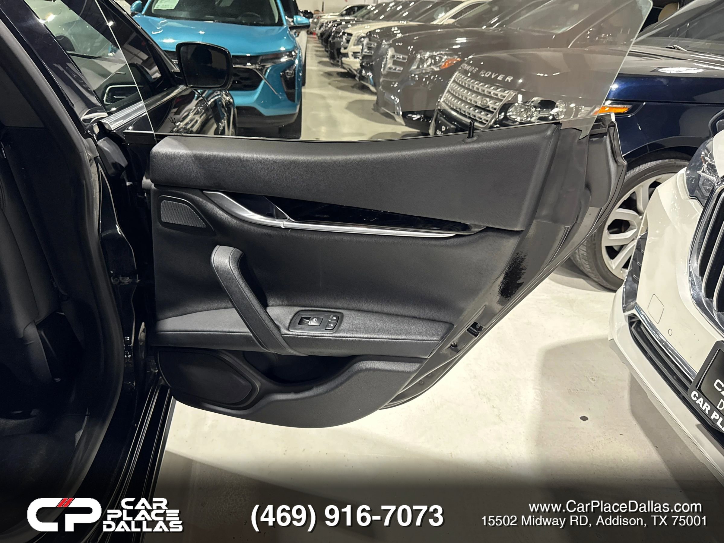 Used 2016 Maserati Ghibli RWD image 27