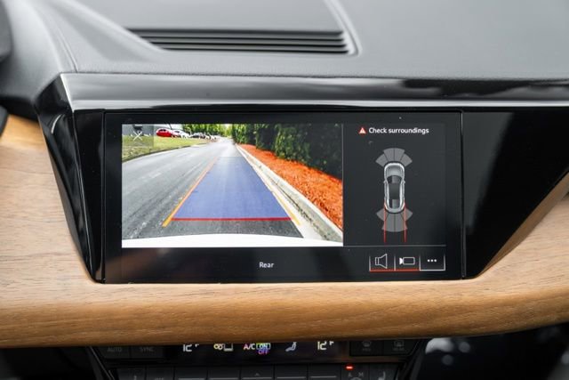 Used 2022 Audi e-tron GT Premium Plus AWD/4WD image 35