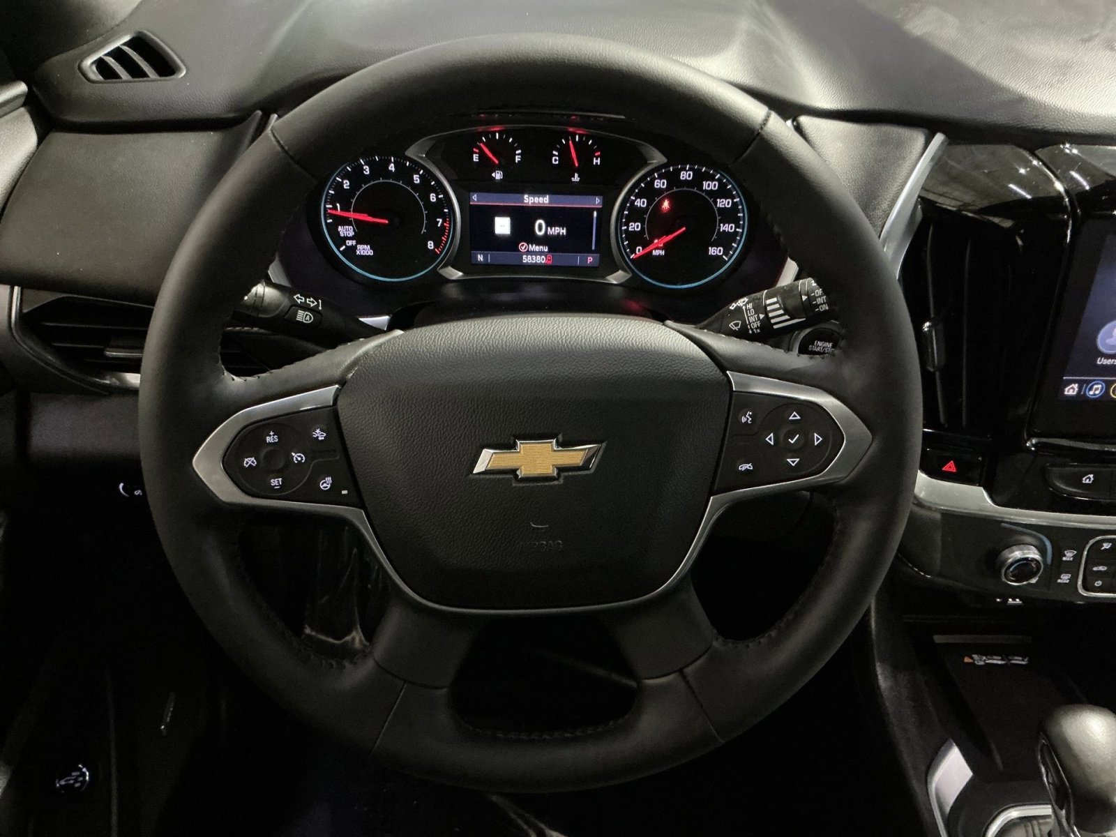 Used 2022 Chevrolet Traverse LT w/ LT Premium Package AWD/4WD image 17