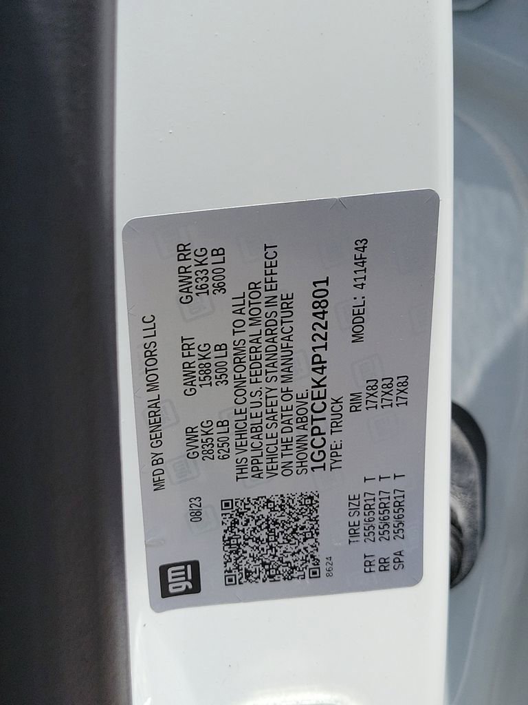 Used 2023 Chevrolet Colorado LT w/ LT Convenience Package II AWD/4WD image 32