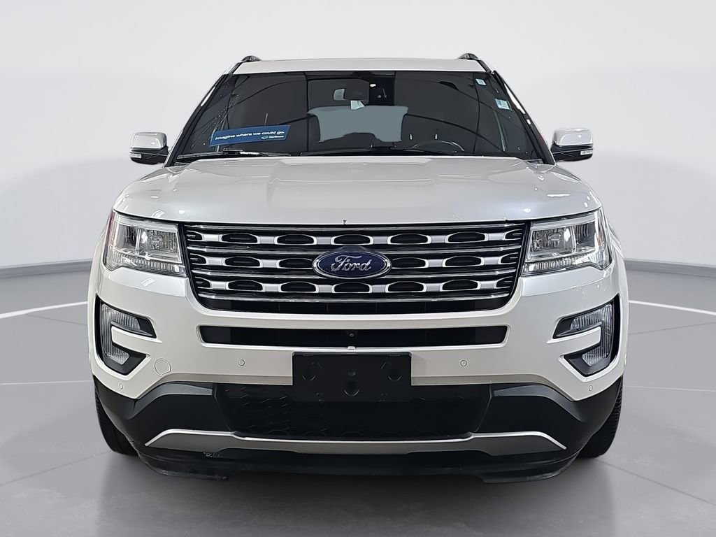 Used 2017 Ford Explorer Limited w/ Equipment Group 301A image 10