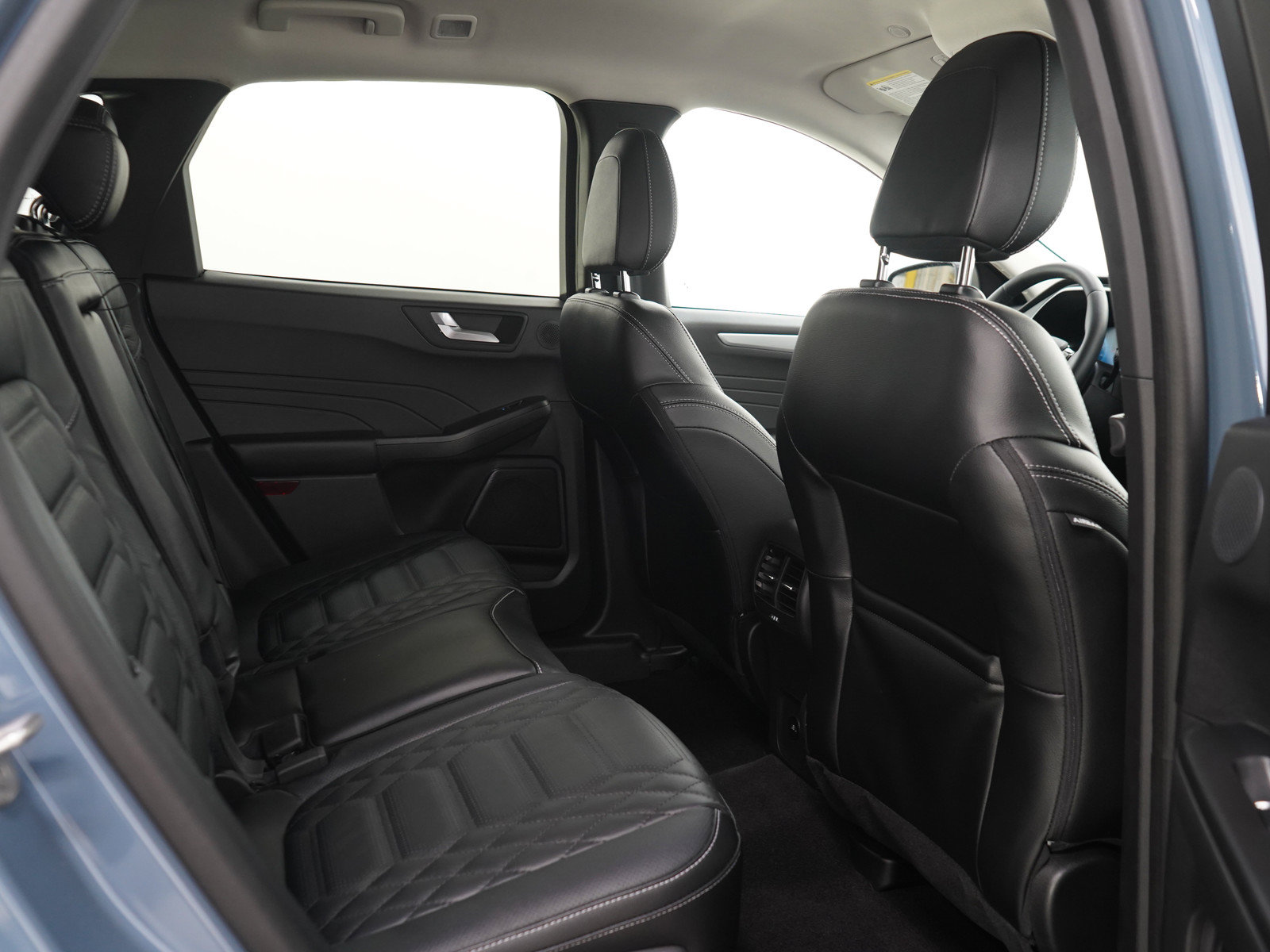 Used 2023 Ford Escape SE w/ PHEV Premium Package FWD image 15