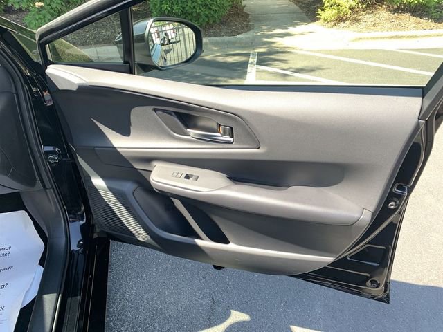 Used 2024 Toyota Prius Prime FWD image 13