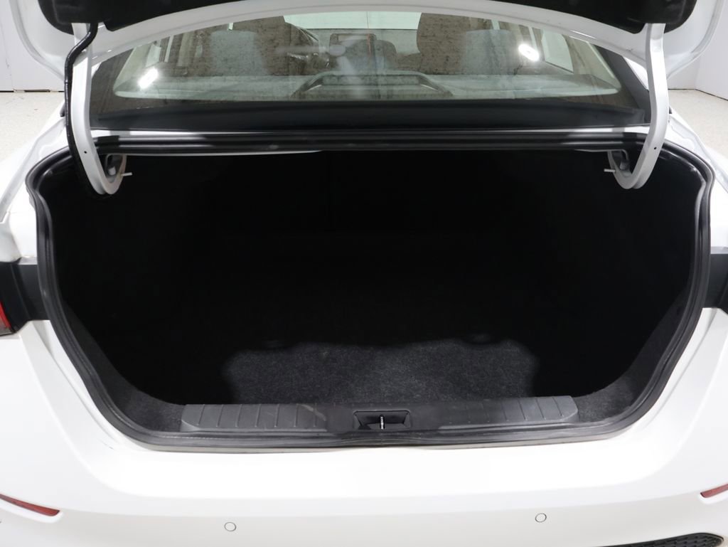 Used 2024 Nissan Sentra S image 4