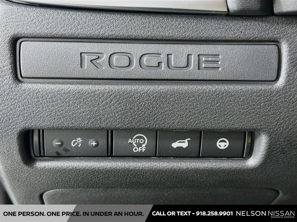 New 2026 Nissan Rogue Dark Armor FWD image 10