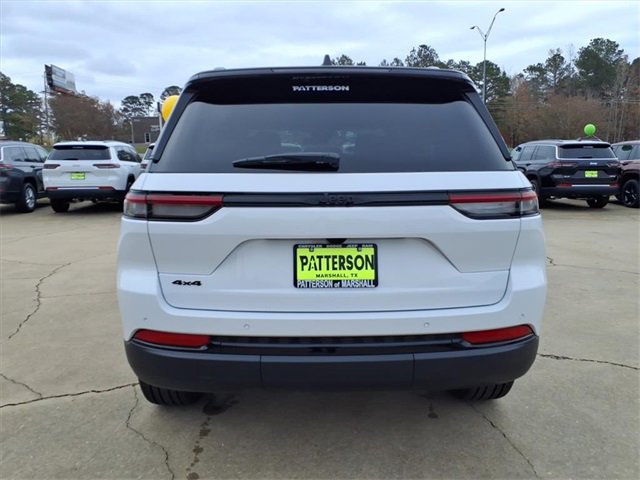 New 2025 Jeep Grand Cherokee Limited image 3