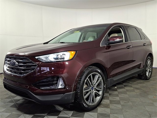 Used 2019 Ford Edge Titanium w/ Cold Weather Package image 6