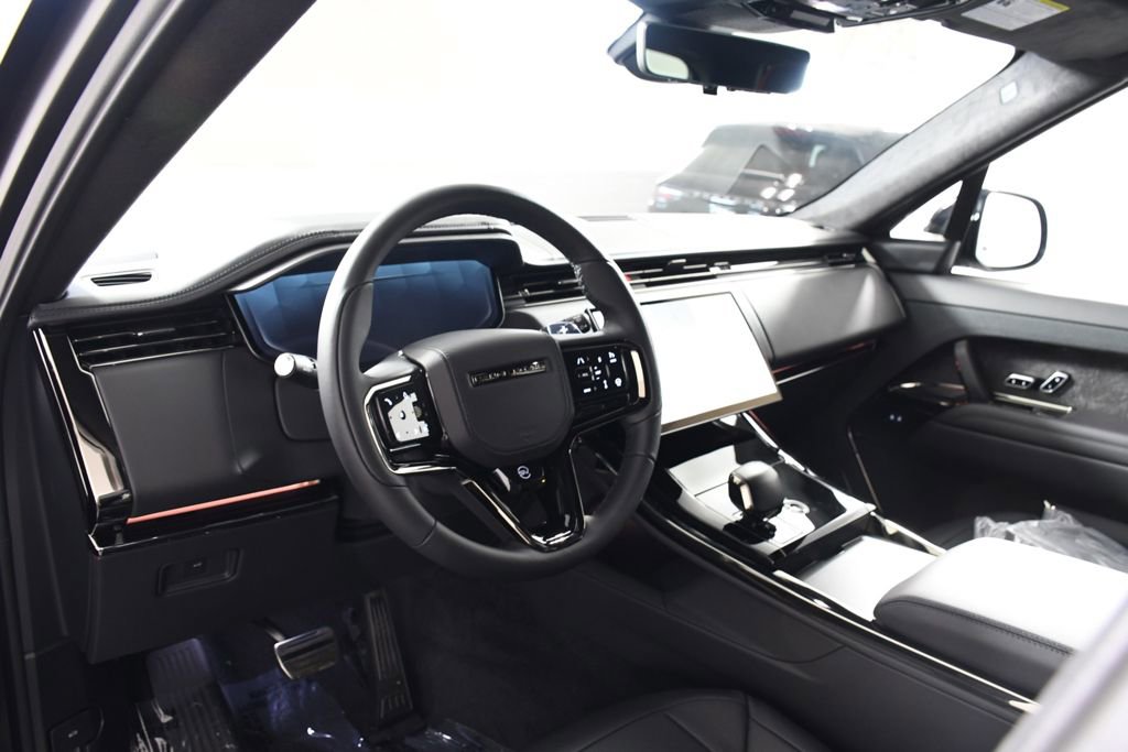 Used 2025 Land Rover Range Rover Sport SV Edition Two image 15
