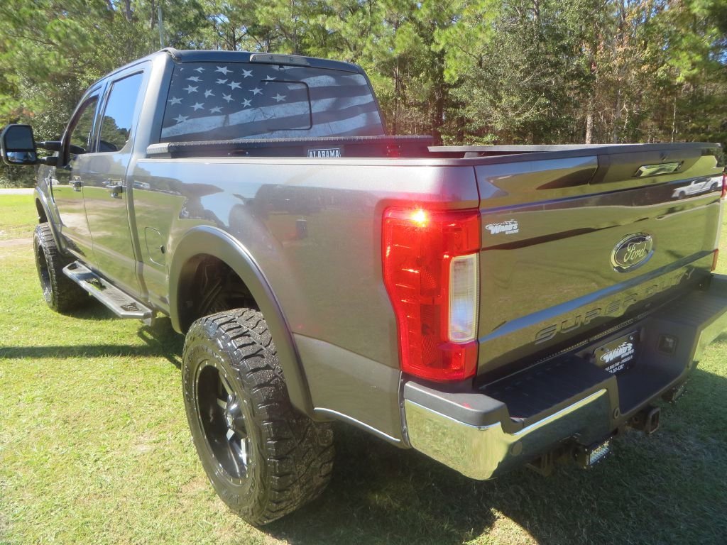 Used 2019 Ford F250 Lariat w/ Lariat Value Package image 8